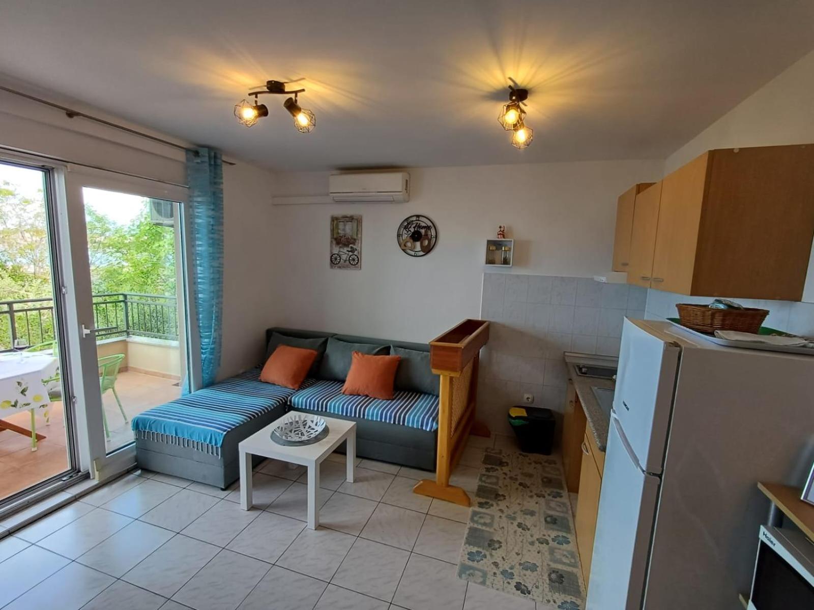 Apartments Cappuccino Подстрана Экстерьер фото