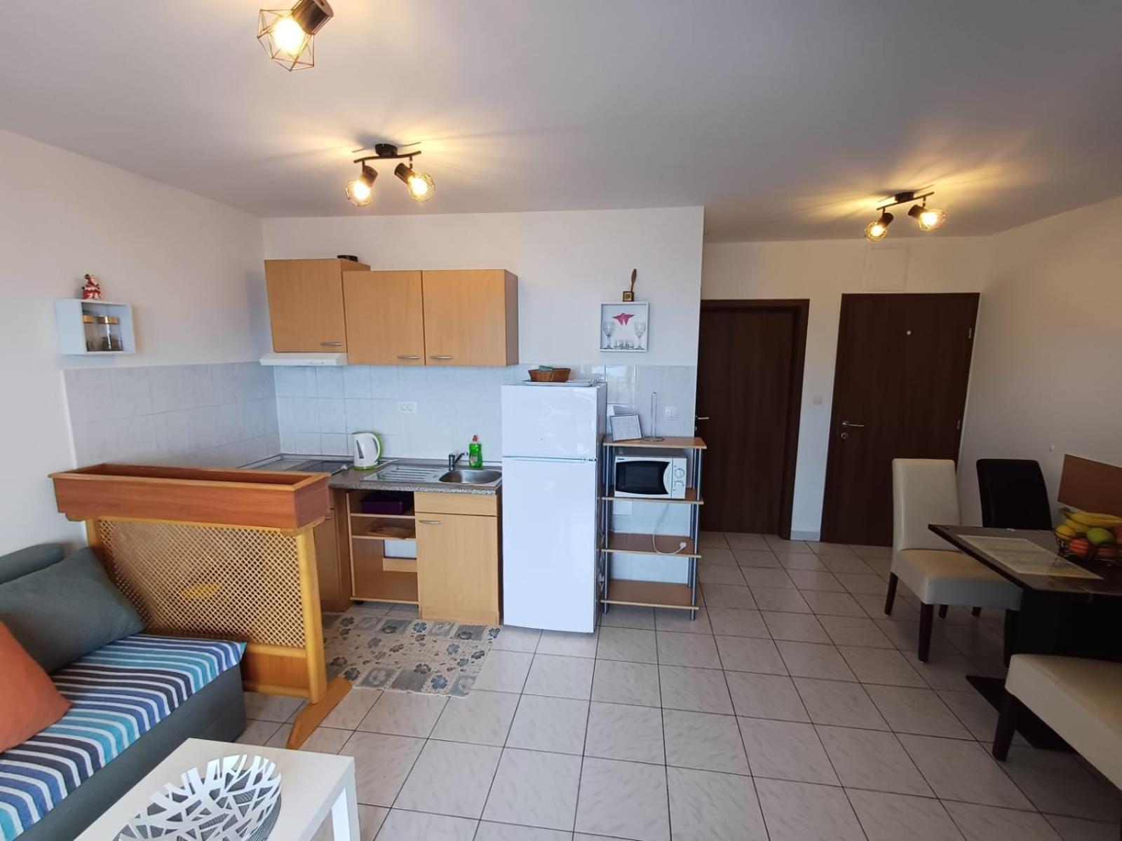 Apartments Cappuccino Подстрана Экстерьер фото